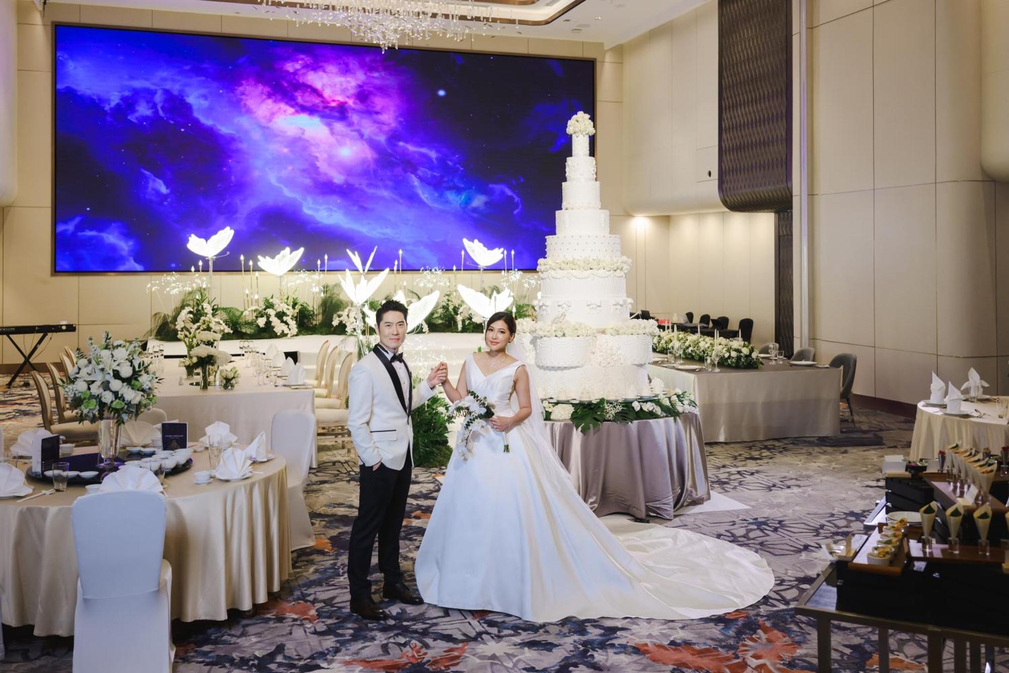 Отель Grand Mercure Atrium Бангкок