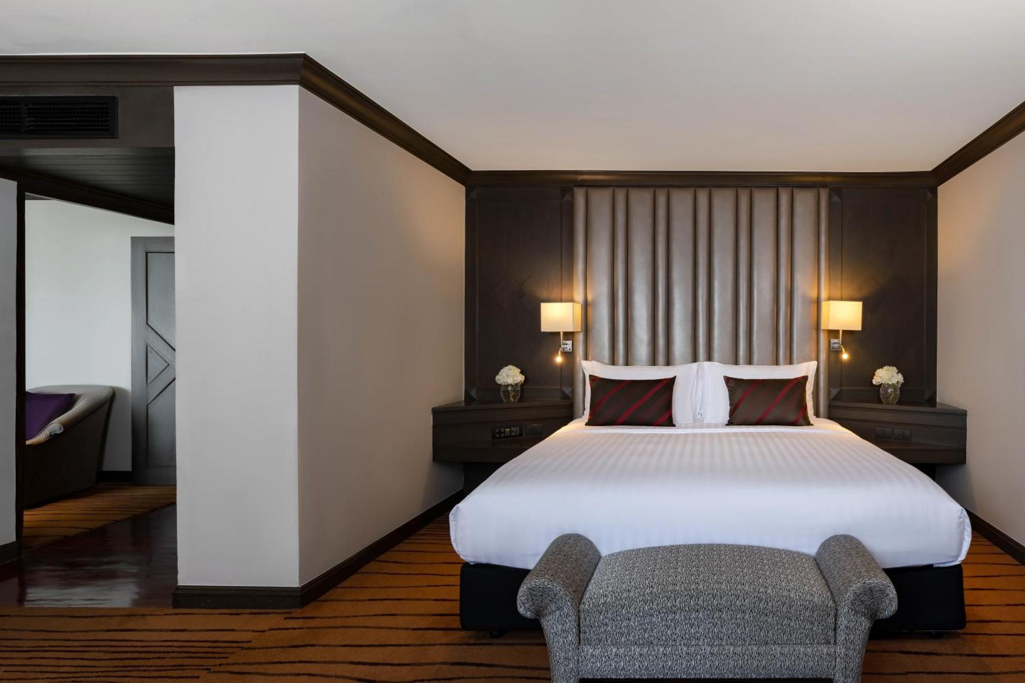 Grand Mercure Atrium Отель Бангкок