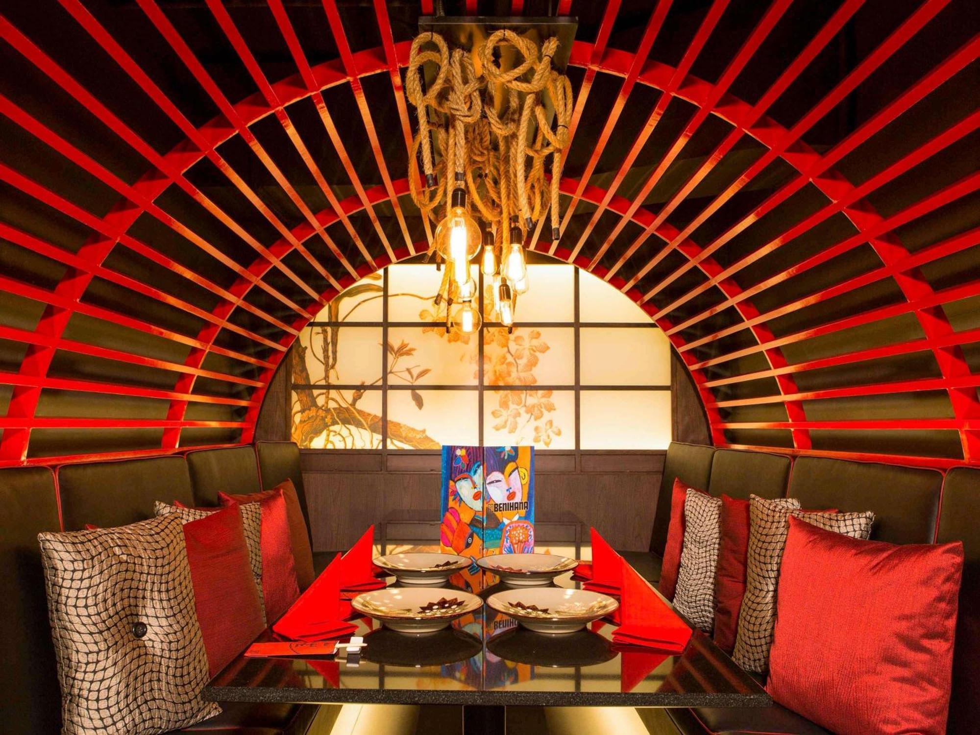 Grand Mercure Atrium 5* Бангкок